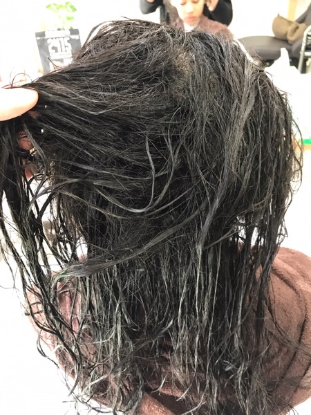 ジュエリーシステムでくせ毛を弱くする。原宿・表参道『1000人をツヤ髪にヘアケア美容師の挑戦』