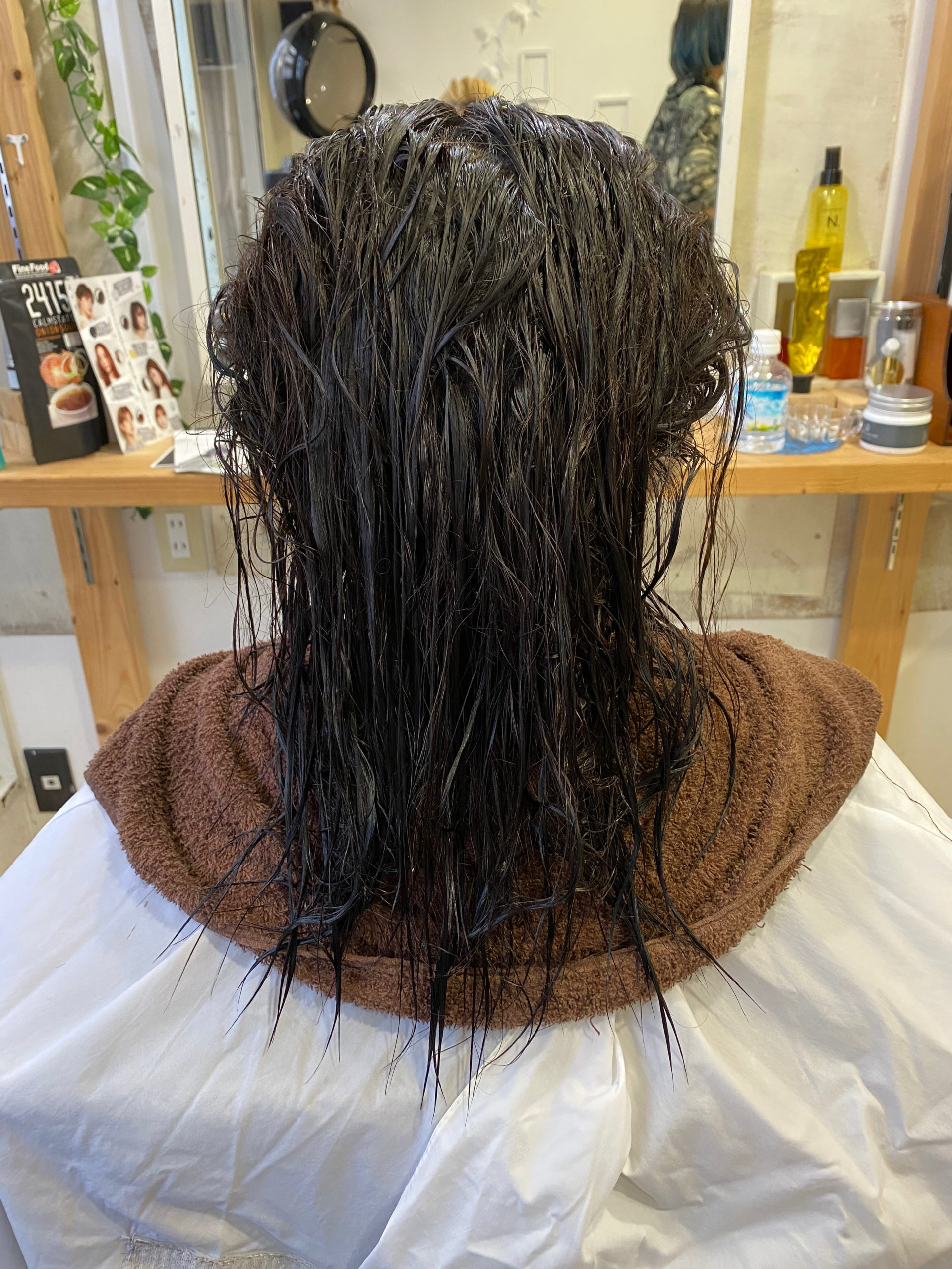 軟毛の縮毛矯正でつやっつやの艶髪。原宿・表参道『髪のお悩みを解決するヘアケア美容師の挑戦』